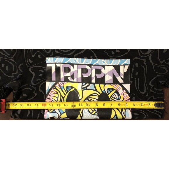 Bailey Apparel Launder TRIPPIN' Large T-Shirt Black All Over Print Trippy Smiley - Picture 7 of 7